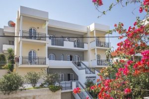 Manias Aparthotel
