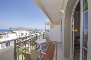 Manias Aparthotel