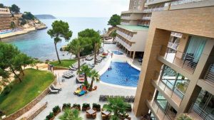 hotel-occidental-cala-vinas