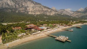 hotel-crystal-flora-beach-resort