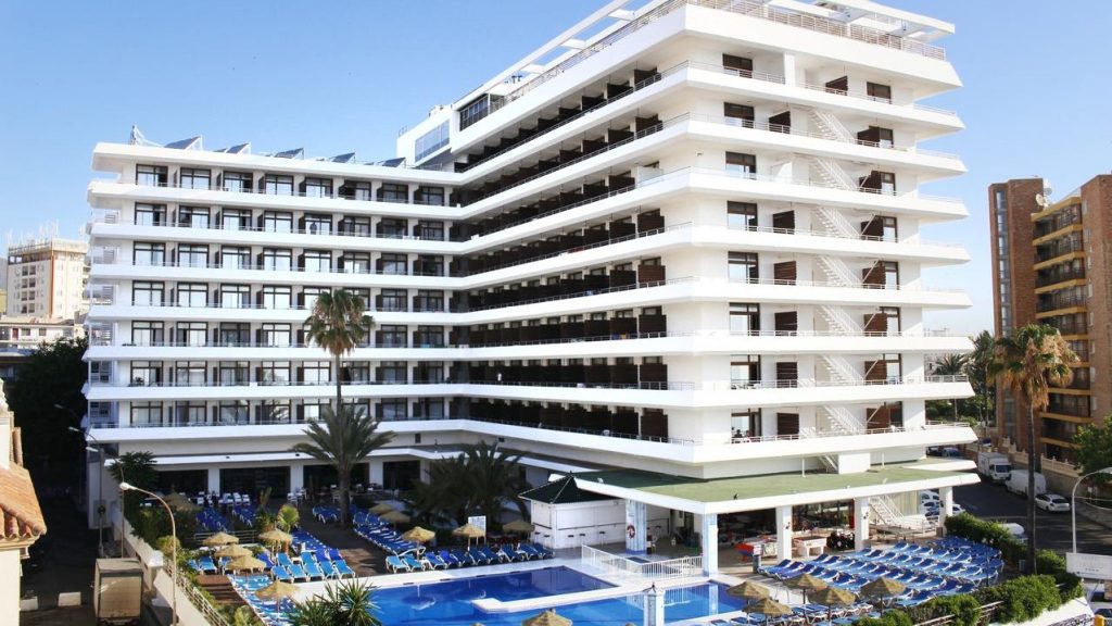 gran-cervantes-by-blue-sea