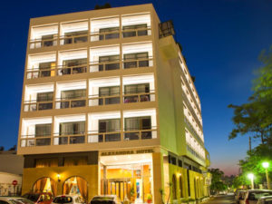 1alexandra-hotel