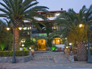 pyrgos-hotel