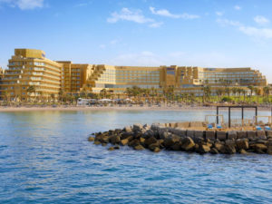 hilton-plaza-hotel
